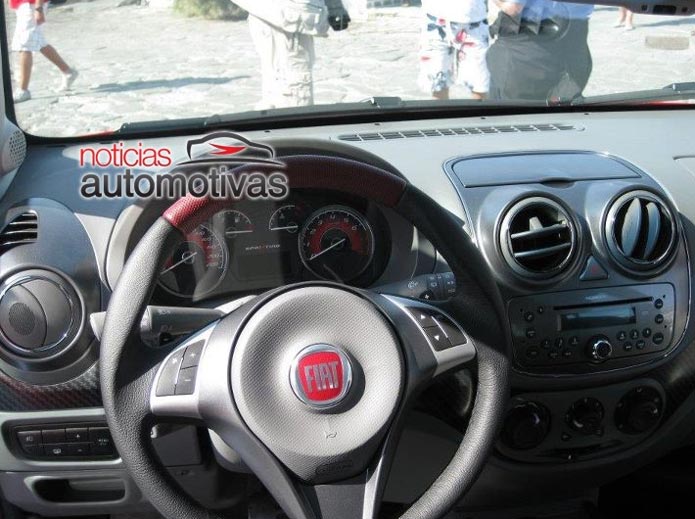 interior novo fiat palio 2012/2013