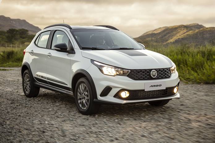 fiat argo trekking 2020