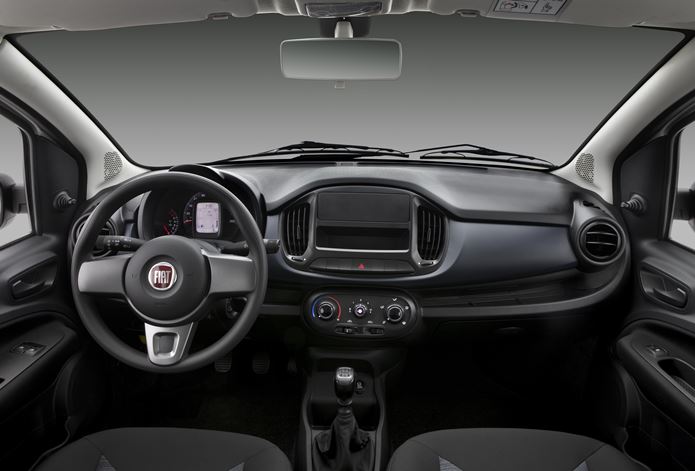 fiat uno 2019 interior painel