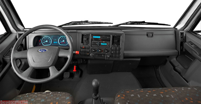 interior ford cargo 816 e 1119