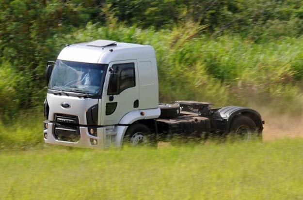 novo ford cargo