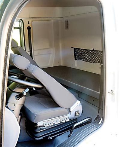 novo ford cargo interior cama