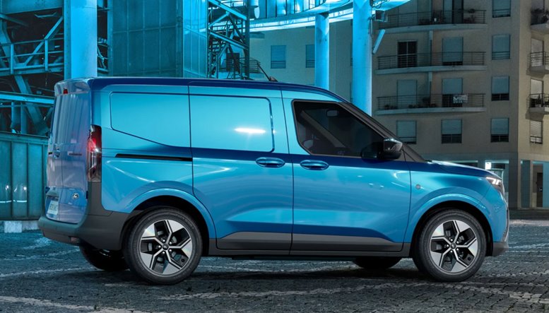 ford transit courier 2023