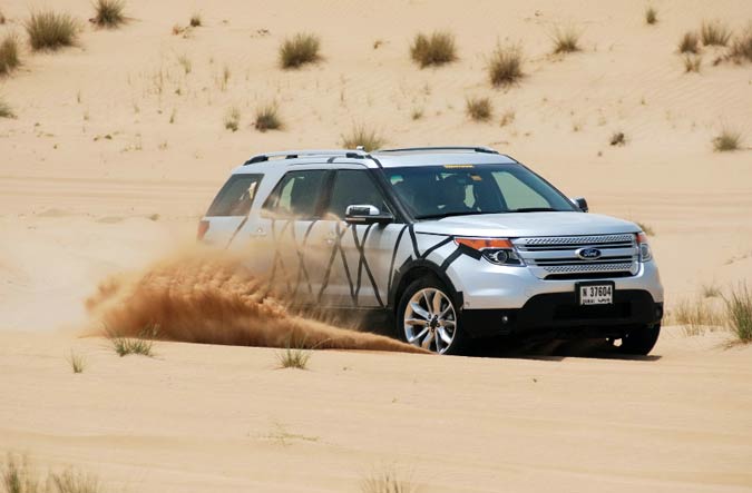 ford explorer 2011 2012 test on desert