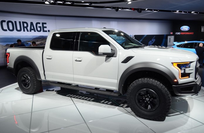 ford f-150 raptor supercrew 2017