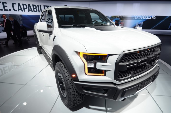 ford f-150 raptor supercrew 2017