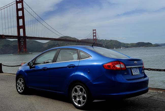 ford fiesta 2011 traseira / nova geração fiesta sedan brasil