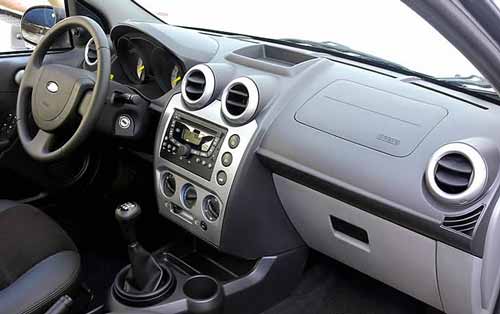 interior ford fiesta 2010 brasil