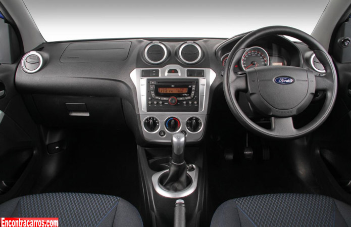 ford figo 2013 2014 interior
