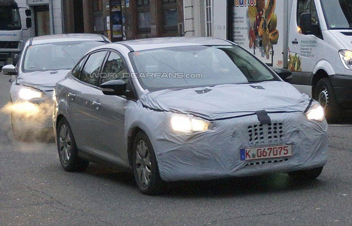 ford focus sedan 2015