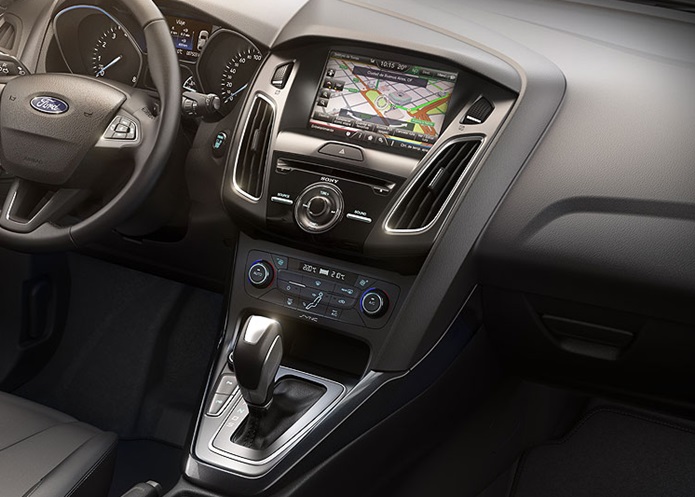 ford focus fastback 2016 interior