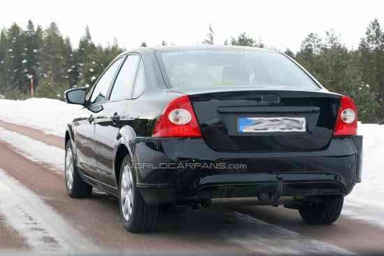 ford focus 2010 mule spy foto