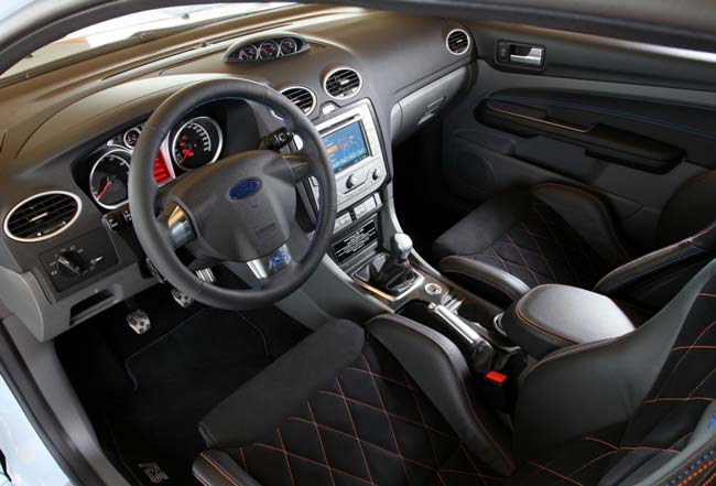 ford focus rs lemans classic interior