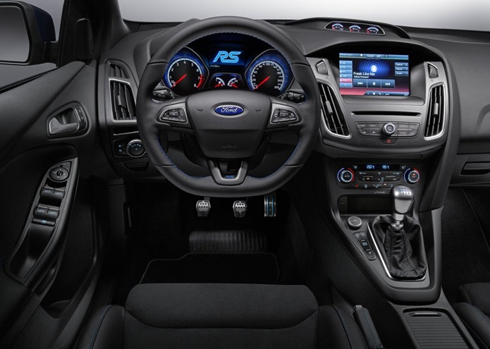 ford focus rs 2016 interior