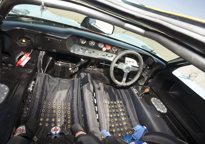 ford gt40 1967 gulf mirage interior