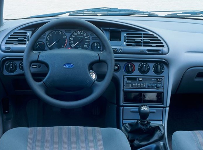 ford mondeo 1995 e 1996 interior painel
