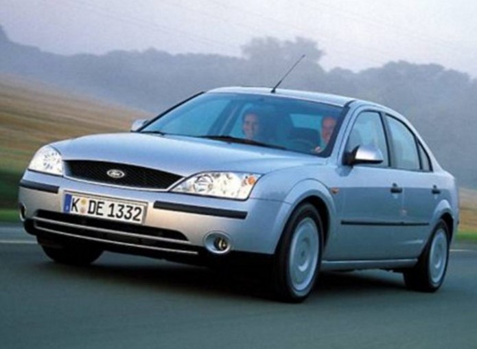 ford mondeo ghia 2003