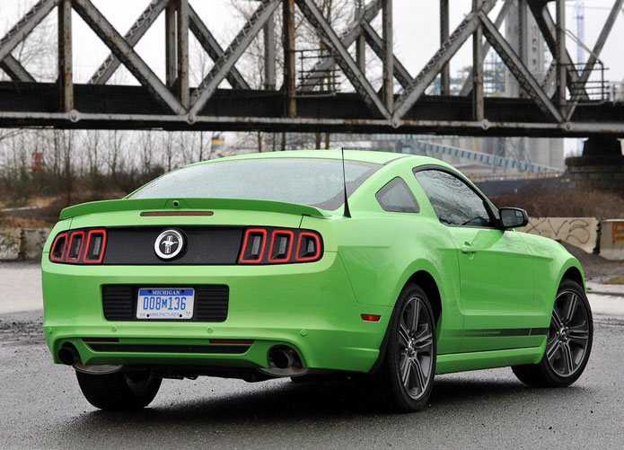 ford mustang gt 2013