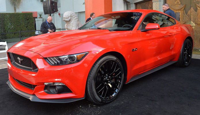 ford mustang v8 2015