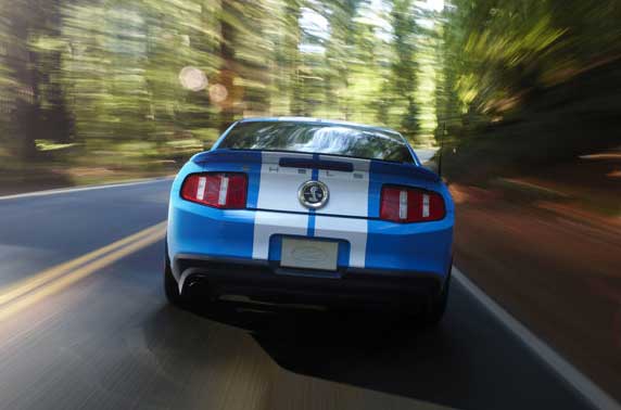 ford mustang gt500 2010