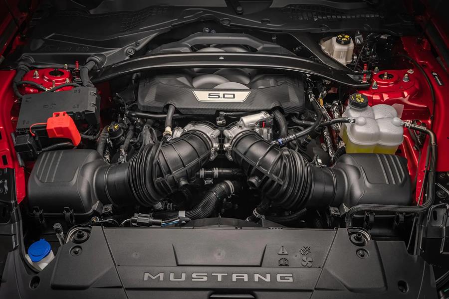 ford mustang gt 2025 motor V8