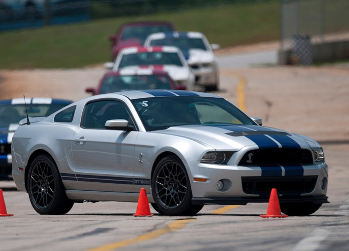 mustang shelby gt500 2012