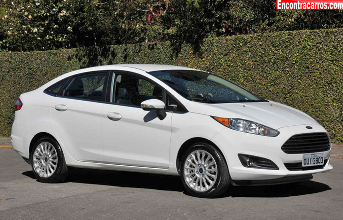 new fiesta sedan branco