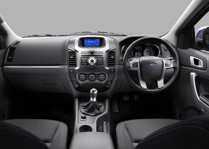 interior nova ford ranger