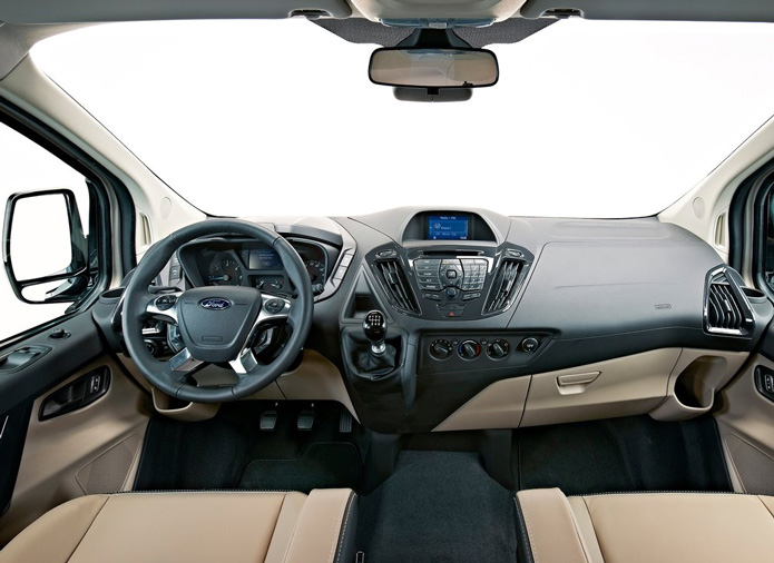 novo ford transit interior