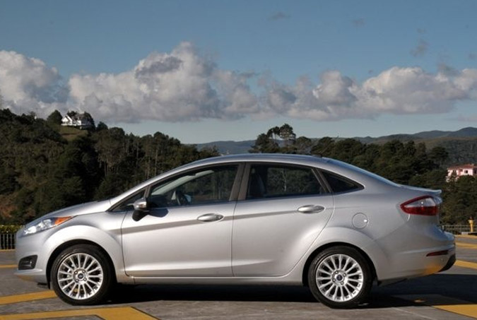 new ford fiesta sedan 2014