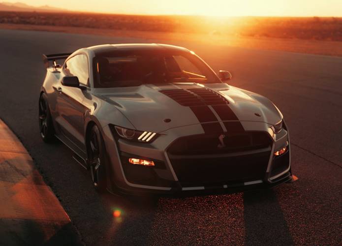 mustang shelby gt500 2020