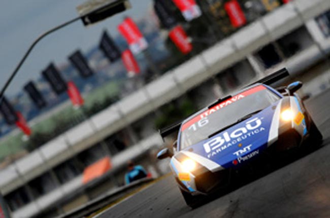 allam khodair e marcelo hahm itaipava gt brasil curitiba 2011 lamborghini lp600 gt3