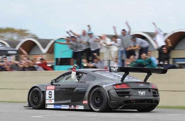 itaipava gt brasil rio de janeiro 2010 audi r8 lms Xandy Negrão Andreas Mattheis