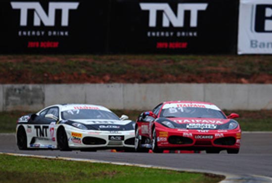 otavio mesquita ferrari challenge itaipava gt brasil santa cruz do sul 2011