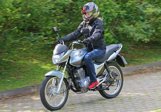 Honda CG conheça em detalhes os modelos e preços 1 honda cg 150 titan 2011