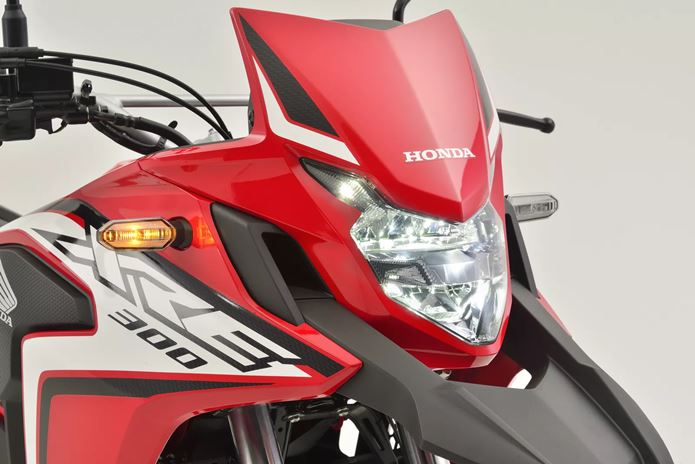 nova honda xre 300 2019 farol e carenagem dianteira