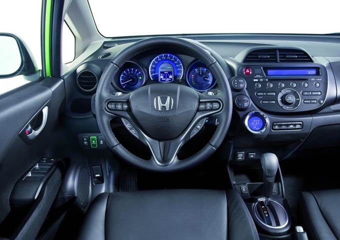 interior honda fit hybrid / interior honda jazz hybrid / interior honda fit hibrido