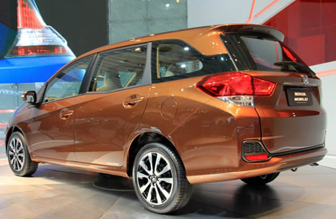 honda mobilio 2015