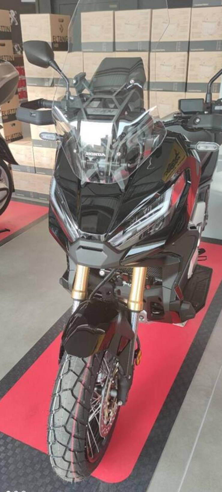 honda x-adv 2022