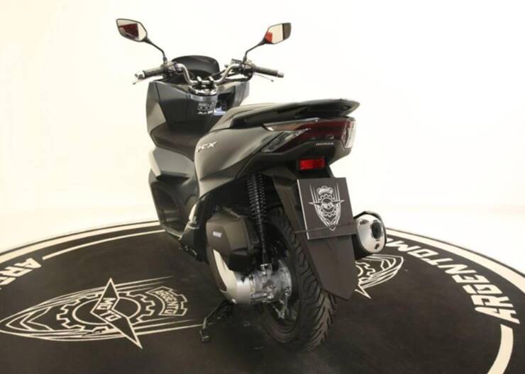 pcx 2022 traseira