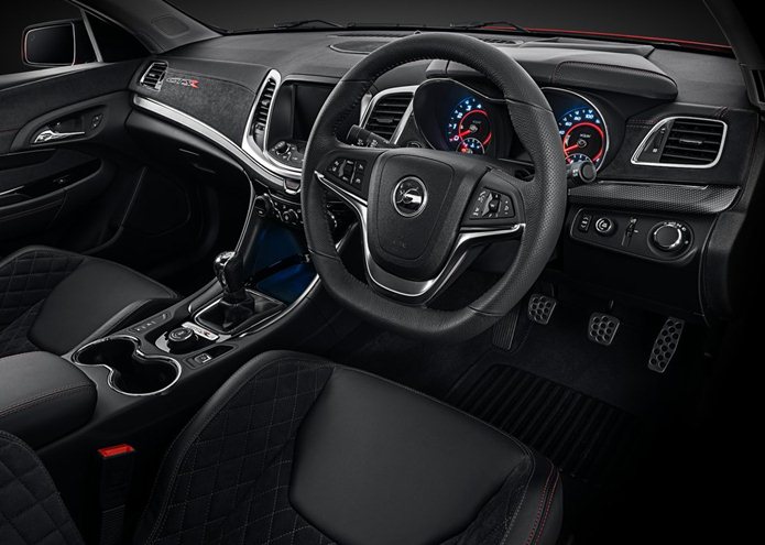 hsv gtsr maloo 2017 interior