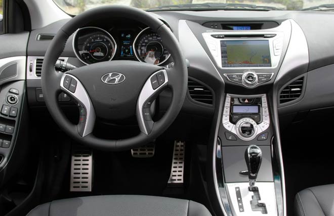 interior novo elantra