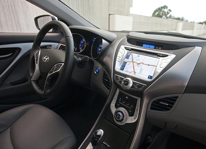 interior novo hyundai elantra