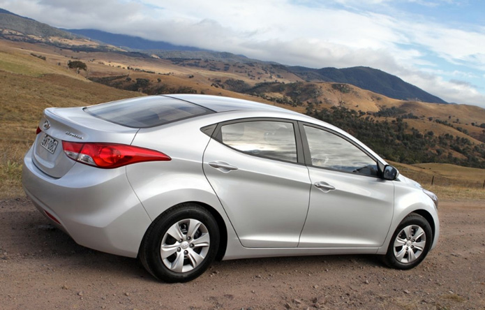 hyundai elantra 2012 preço