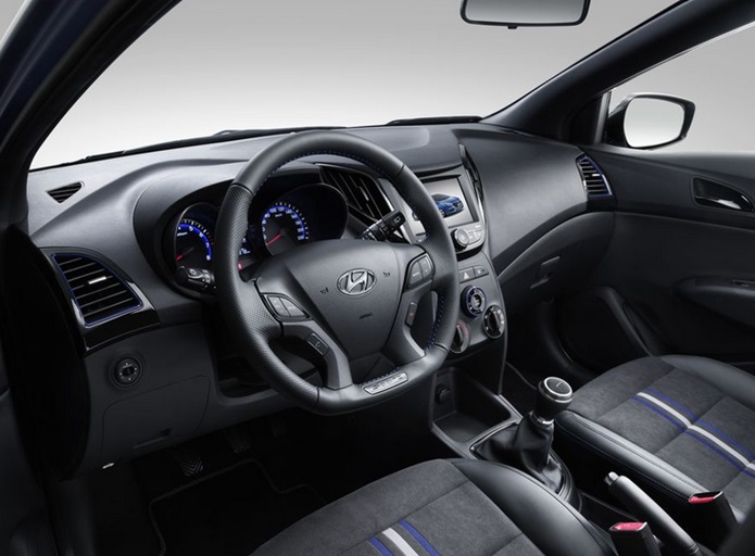 hyundai hb20 r spec interior painel