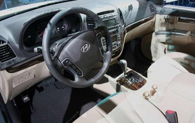 hyundai santa fe 2010 2011 interior