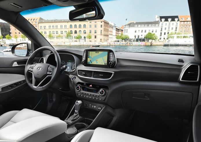 hyundai tucson 2019 interior