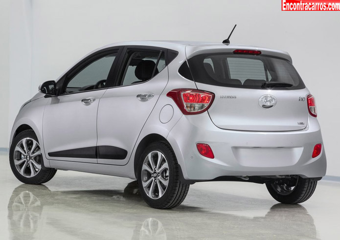 novo hyundai i10 2014 traseira rear view