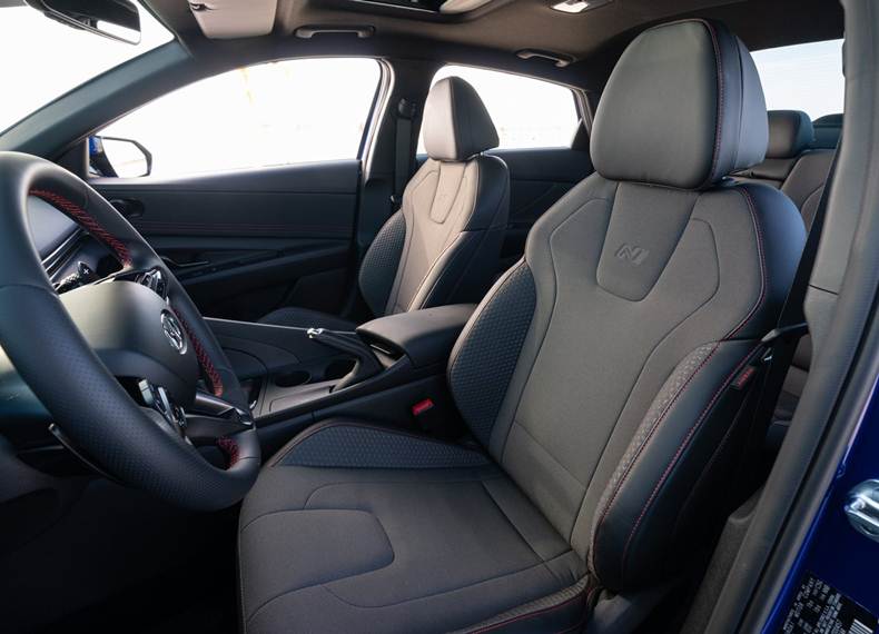 hyundai elantra n line interior bancos