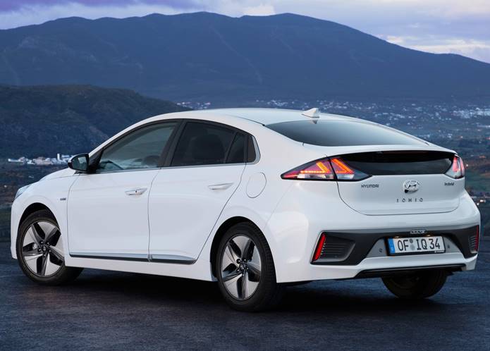 hyundai ioniq 2020 traseira